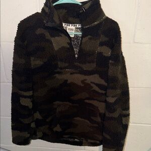 PINK Victoria's Secret Camouflage Sherpa